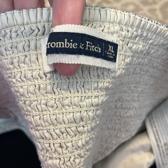 Abercrombie & Fitch Stripe Crop Top XL - Picture 4 of 5